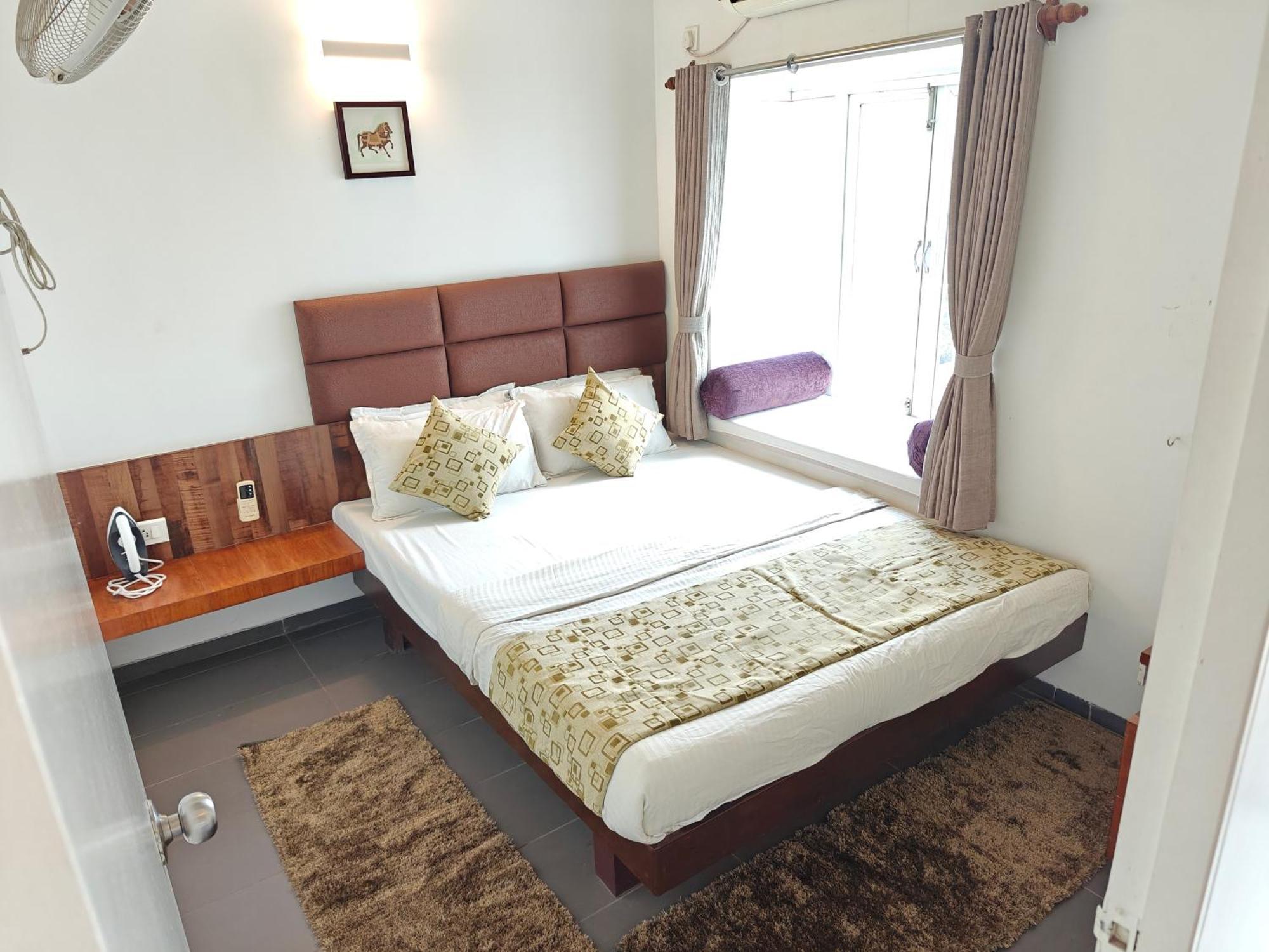 Chandralok Service Apartments Kolhápur Kültér fotó
