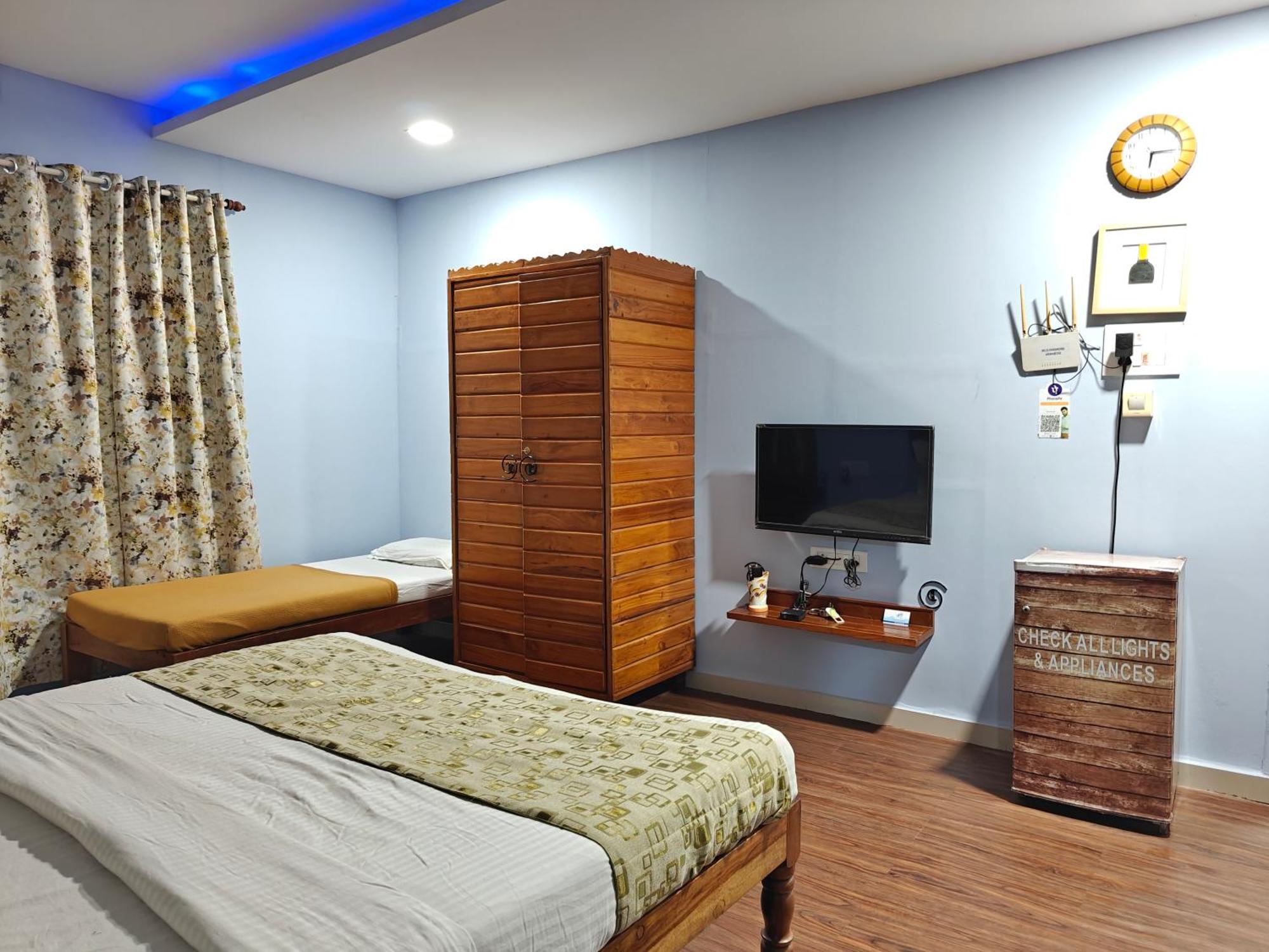 Chandralok Service Apartments Kolhápur Kültér fotó