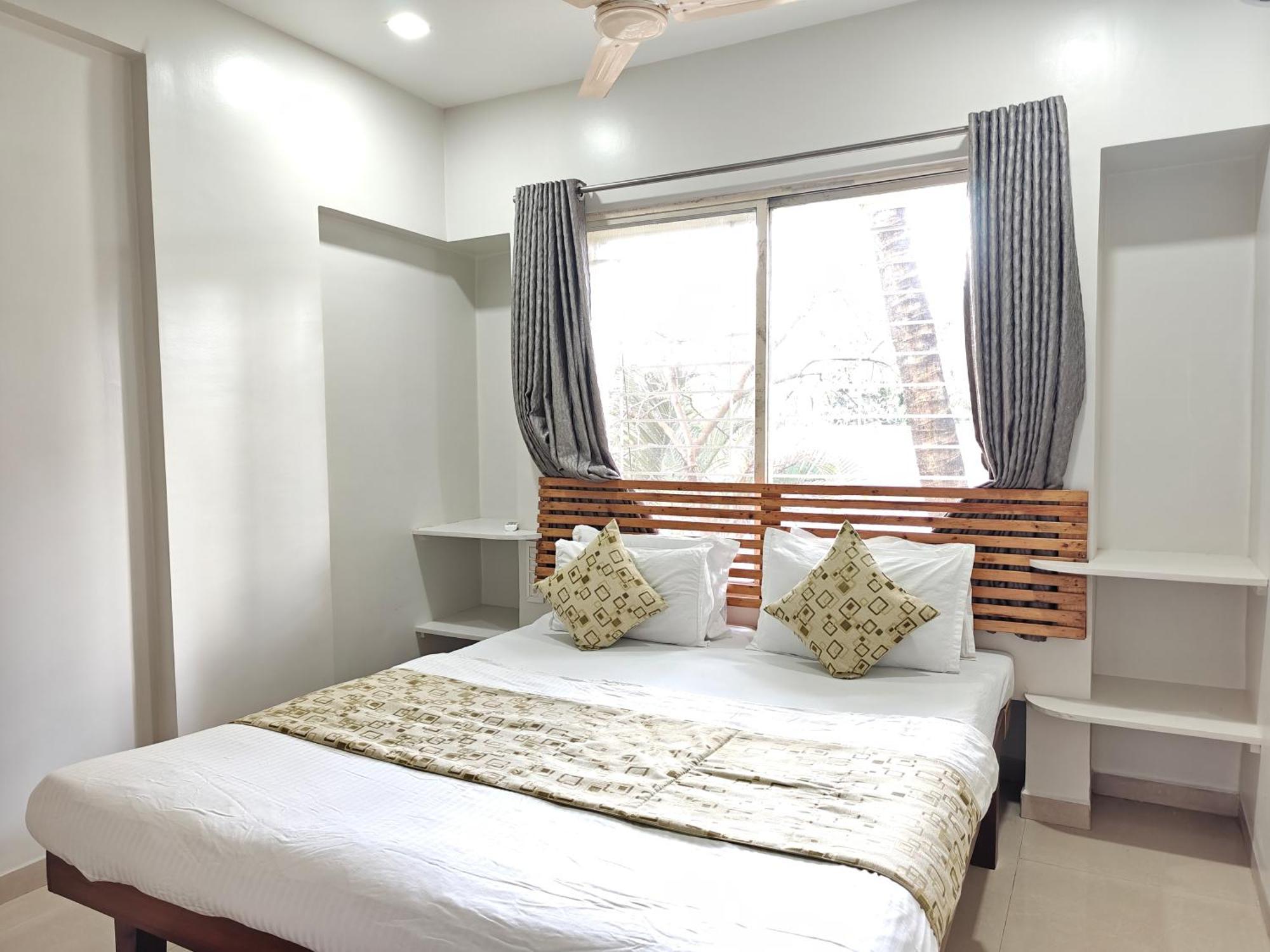 Chandralok Service Apartments Kolhápur Szoba fotó