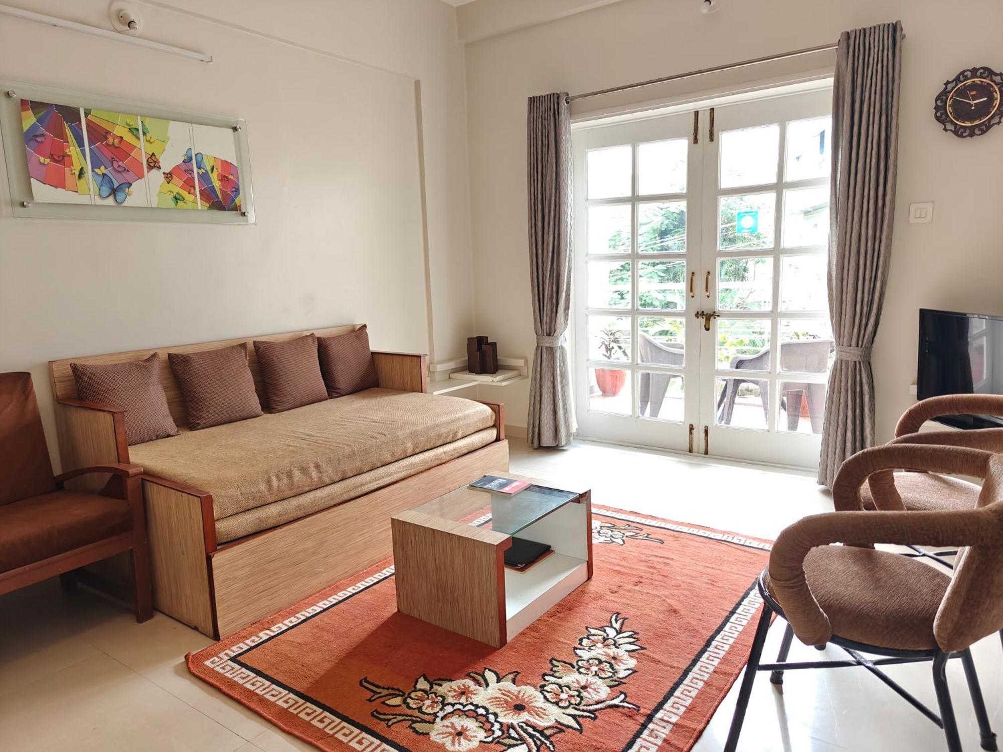 Chandralok Service Apartments Kolhápur Kültér fotó